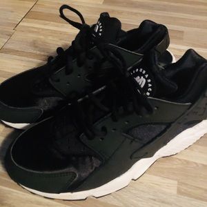 Nike Air Huarache